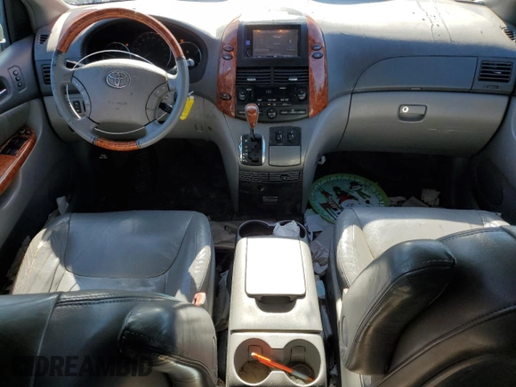 2006 Toyota Sienna XLE with VIN 5TDBA22C86S069355, listed as a Copart auction lot 45838625 with 195,710 mi miles and Non Repairable. Bid and sale history available at carsss.com. Image 8.