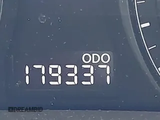 2010 Lexus RX 350 z VIN 2T2ZK1BA3AC026267, wystawiony jako IAAI lot #42338818 z przebiegiem 179 337 mil mil oraz . Historia ofert i sprzedaży dostępna na DreamBid. Obrazek 15.