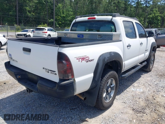 2009 Toyota Tacoma PreRunner with VIN 3TMJU62NX9M091048, listed as a IAAI auction lot 42272791 with 208,257 mi miles and . Bid and sale history available at DreamBid. Image 4.