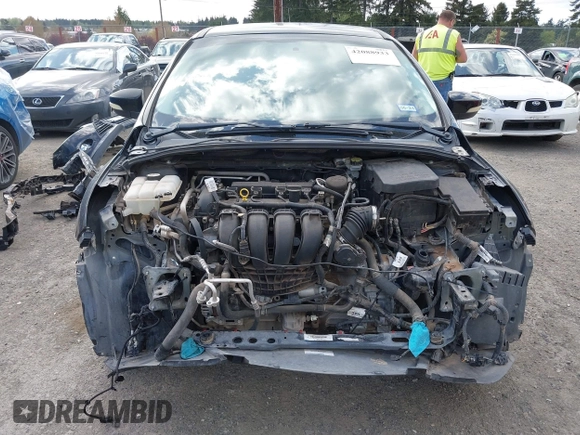 2012 Ford Focus SEL with VIN 1FAHP3M2XCL106248, listed as a IAAI auction lot 42088933 with 117,333 mi miles. Bid and sale history available at carsss.com. Image 6.