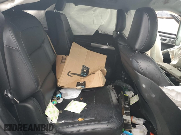2020 Ford Explorer XLT z VIN 1FMSK7DH2LGC41299, wystawiony jako Copart lot #75872593 z przebiegiem Nie podano mil oraz Nie do naprawy • Non repairable. Historia ofert i sprzedaży dostępna na DreamBid. Obrazek 10.