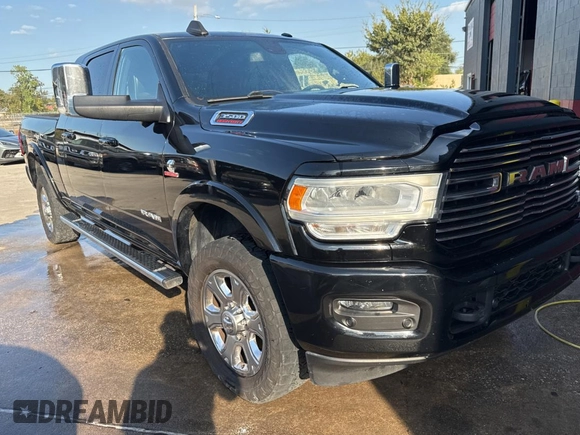 2019 Ram 3500 Laramie with VIN 3C63R3ML4KG642347, listed as a Copart auction lot 77895464 with 161,831 mi miles and Clean Title. Bid and sale history available at carsss.com. Image 1.
