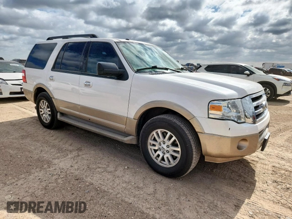 2014 Ford Expedition XLT with VIN 1FMJU1H52EEF45864, listed as a Copart auction lot 61822085 with 131,299 mi miles and Clean title. Bid and sale history available at DreamBid. Image 4.