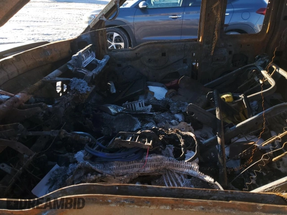 2002 Ford F-350 XL with VIN 1FTSX31F62EA83898, listed as a Copart auction lot 88040255 with Not provided miles and Salvage title. Bid and sale history available at DreamBid. Image 7.