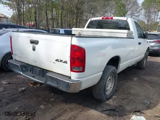 2005 Dodge Ram 1500 SLT with VIN 1D7HU16D25J571889, listed as a IAAI auction lot 41699454 with 296,242 mi miles. Bid and sale history available at carsss.com. Image 4.