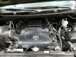 2021 Toyota Tundra SR с VIN 5TFRY5F19MX275358, выставлен на аукционе Copart как лот 61647675 с пробегом 103 025 миль миль и Списание • Salvage title. История ставок и продаж доступна на DreamBid. Изображение 16.