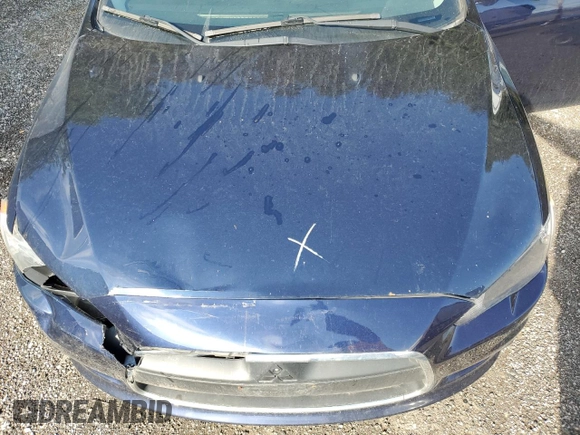 2014 Mitsubishi Lancer SE z VIN JA32V2FW2EU605184, wystawiony jako Copart lot #56007575 z przebiegiem 234 213 mil mil oraz Szkoda całkowita • Salvage title. Historia ofert i sprzedaży dostępna na DreamBid. Obrazek 11.
