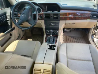 2010 Mercedes-Benz GLK 350 with VIN WDCGG8HB1AF327305, listed as a Copart auction lot 55882335 with 119,963 mi miles and Clean Title. Bid and sale history available at DreamBid. Image 9.