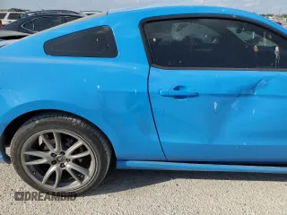 2013 Ford Mustang V6 with VIN 1ZVBP8AMXD5251330, listed as a Copart auction lot 74309314 with 188,959 mi miles and Salvage Title. Bid and sale history available at carsss.com. Image 10.