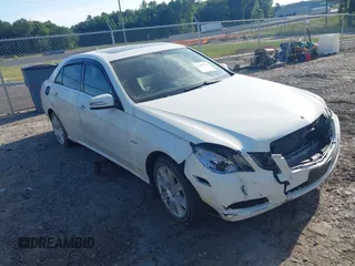 2012 Mercedes-Benz E 350 Luxury с VIN WDDHF8JB8CA631003, выставлен на аукционе IAAI как лот 42289770 с пробегом 168 705 миль миль и . История ставок и продаж доступна на DreamBid. Изображение 1.