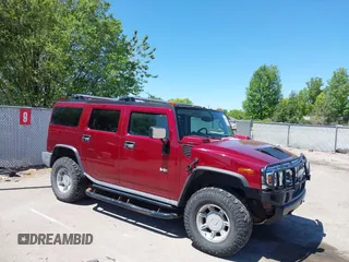 2003 Hummer H2 z VIN 5GRGN23U53H139362, wystawiony jako IAAI lot #42322532 z przebiegiem 130 214 mil mil oraz . Historia ofert i sprzedaży dostępna na DreamBid. Obrazek 1.