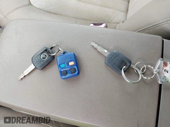2004 Mercury Mountaineer с VIN 4M2DU86W44UJ15211, выставлен на аукционе IAAI как лот 42227023 с пробегом 221 249 миль миль и . История ставок и продаж доступна на DreamBid. Изображение 11.