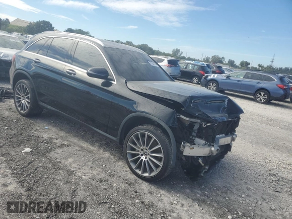 2019 Mercedes-Benz GLC 300 z VIN WDC0G4JB6KV166736, wystawiony jako Copart lot #87464974 z przebiegiem 67 828 mil mil oraz Szkoda całkowita • Salvage title. Historia ofert i sprzedaży dostępna na DreamBid. Obrazek 4.