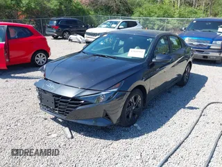 2023 Hyundai Elantra SEL with VIN 5NPLM4AG0PH104487, listed as a IAAI auction lot 42045952 with 39,575 mi miles and . Bid and sale history available at DreamBid. Image 2.