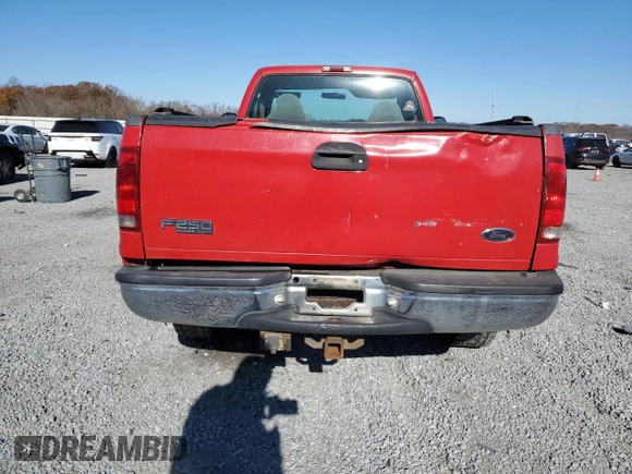 2000 Ford Super Duty F-250 XL with VIN 1FTNF21F3YEB90135, listed as a Copart auction lot 83629824 with 224,902 mi miles and Salvage Title. Bid and sale history available at carsss.com. Image 6.