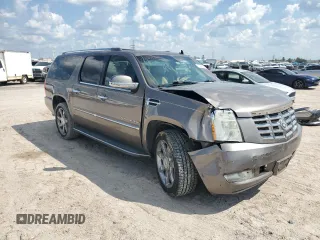2012 Cadillac Escalade ESV Luxury with VIN 1GYS3HEF9CR263884, listed as a Copart auction lot 71485034 with 153,516 mi miles and Salvage title. Bid and sale history available at DreamBid. Image 4.