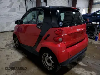 2015 Smart fortwo Passion with VIN WMEEJ3BA0FK797374, listed as a Copart auction lot 64472605 with 135,576 mi miles and Clean title. Bid and sale history available at DreamBid. Image 2.