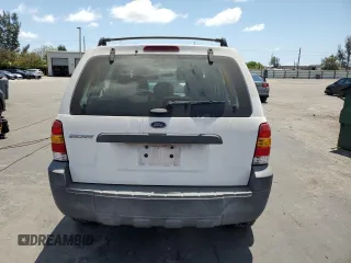 2007 Ford Escape XLS с VIN 1FMYU02Z27KB60555, выставлен на аукционе Copart как лот 55585895 с пробегом Не указан миль и Чистый • Clean title. История ставок и продаж доступна на DreamBid. Изображение 6.