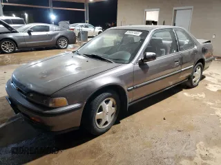 1992 Honda Accord z VIN 1HGCB7179NA043279, wystawiony jako Copart lot #89097465 z przebiegiem 306 793 mil mil oraz Szkoda całkowita • Salvage title. Historia ofert i sprzedaży dostępna na DreamBid. Obrazek 1.