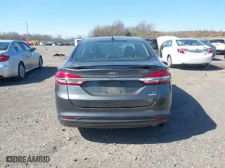 2017 Ford Fusion SE with VIN 3FA6P0HD8HR211638, listed as a IAAI auction lot 42029399 with 90,262 mi miles. Bid and sale history available at carsss.com. Image 16.