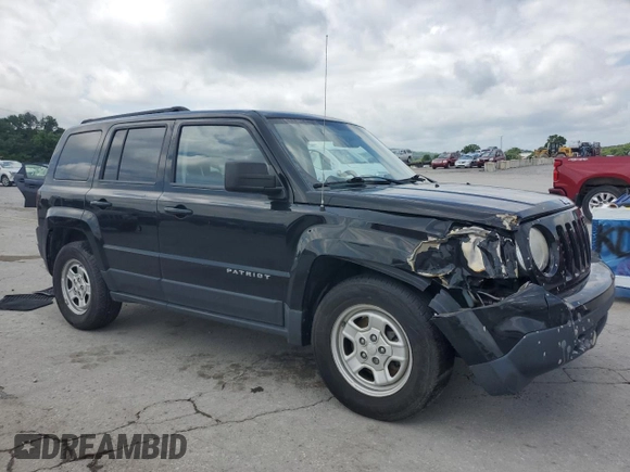 2014 Jeep Patriot Sport with VIN 1C4NJPBA8ED749968, listed as a Copart auction lot 61550455 with 132,892 mi miles and Salvage title. Bid and sale history available at DreamBid. Image 4.