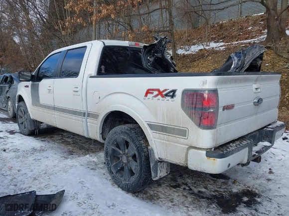2013 Ford F-150 XL with VIN 1FTFW1EF2DFC82771, listed as a IAAI auction lot 41401152 with 150,624 mi miles. Bid and sale history available at carsss.com. Image 3.
