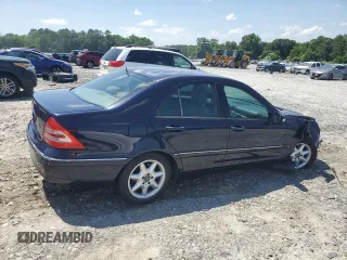 2001 Mercedes-Benz C 230/260/280/320 с VIN WDBRF61J51F090047, выставлен на аукционе Copart как лот 57763475 с пробегом 125 263 миль миль и Списание • Salvage title. История ставок и продаж доступна на DreamBid. Изображение 3.