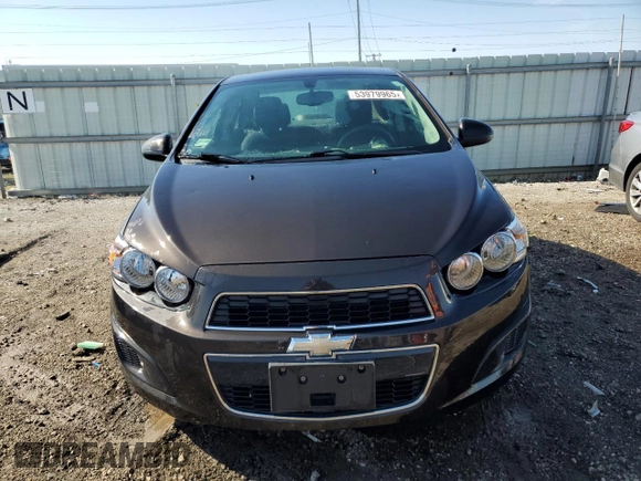 2015 Chevrolet Sonic LT z VIN 1G1JC5SH2F4200996, wystawiony jako Copart lot #53979965 z przebiegiem 129 200 mil mil oraz Szkoda całkowita • Salvage title. Historia ofert i sprzedaży dostępna na DreamBid. Obrazek 5.