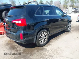 2014 Kia Sorento SX Limited with VIN 5XYKWDA74EG548613, listed as a IAAI auction lot 41766029 with 155,467 mi miles. Bid and sale history available at carsss.com. Image 4.