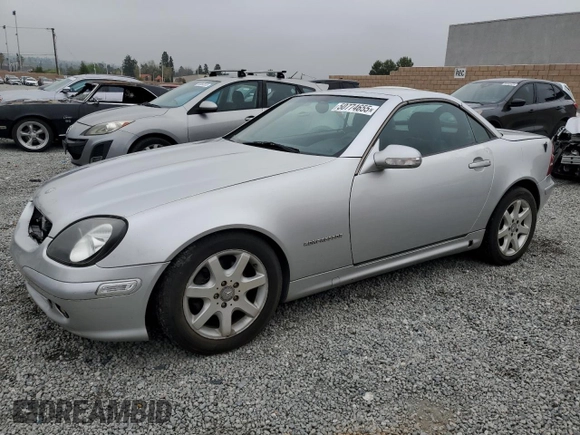 2002 Mercedes-Benz SLK-Class 2.3L Kompressor with VIN WDBKK49F92F241765, listed as a Copart auction lot 50774655 with 141,371 mi miles and Clean Title. Bid and sale history available at carsss.com. Image 1.