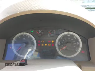 2009 Ford Escape Limited с VIN 1FMCU94G19KB10386, выставлен на аукционе IAAI как лот 42195097 с пробегом 208 095 миль миль и . История ставок и продаж доступна на DreamBid. Изображение 7.