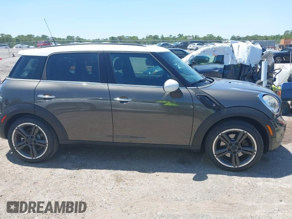 2012 MINI Countryman S z VIN WMWZC3C55CWL83472, wystawiony jako IAAI lot #42289981 z przebiegiem 101 812 mil mil oraz . Historia ofert i sprzedaży dostępna na DreamBid. Obrazek 13.