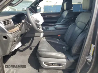 2024 Jeep Grand Wagoneer with VIN 1C4SJSEP9RS109792, listed as a Copart auction lot 53652415 with 53,036 mi miles and Clean title. Bid and sale history available at DreamBid. Image 7.