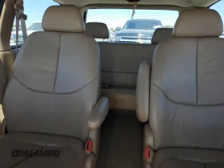 2000 Chrysler Town & Country LXi with VIN 1C4GP54L4YB614402, listed as a Copart auction lot 76287524 with 188,784 mi miles and Clean Title. Bid and sale history available at carsss.com. Image 10.