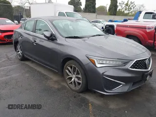 2019 Acura ILX w/Premium Pkg with VIN 19UDE2F74KA009785, listed as a IAAI auction lot 41712067 with 27,575 mi miles. Bid and sale history available at carsss.com. Image 1.
