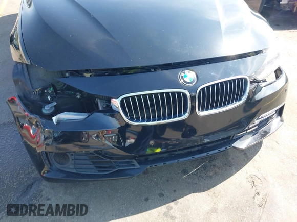2012 BMW 3 Series 328i with VIN WBA3A5C52CF347326, listed as a IAAI auction lot 41918060 with 91,551 mi miles. Bid and sale history available at carsss.com. Image 6.