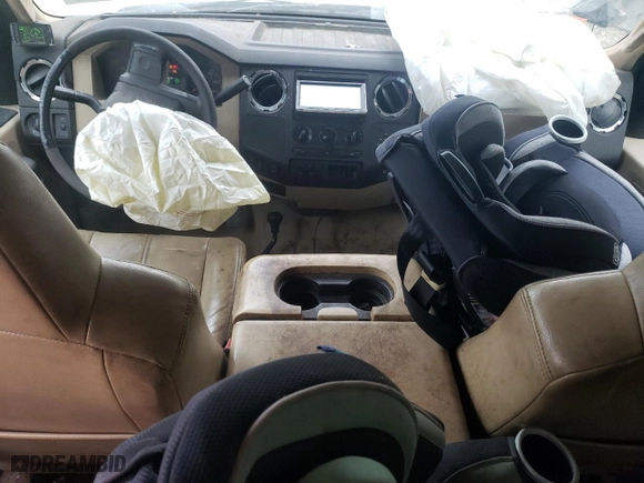 2010 Ford Super Duty F-250 SRW XL with VIN 1FTSX2BR3AEA58006, listed as a Copart auction lot 79164914 with 324,212 mi miles and Salvage Title. Bid and sale history available at carsss.com. Image 8.