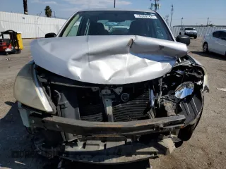 2009 Nissan Versa 1.6 z VIN 3N1CC11E09L445460, wystawiony jako Copart lot #74360764 z przebiegiem 202 122 mil mil oraz Szkoda całkowita • Salvage title. Historia ofert i sprzedaży dostępna na DreamBid. Obrazek 5.