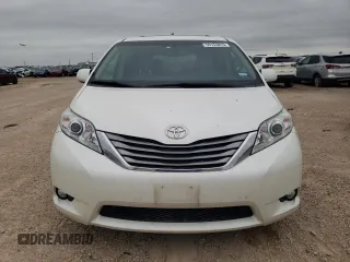 2017 Toyota Sienna XLE Auto Access Seat with VIN 5TDYZ3DC1HS898650, listed as a Copart auction lot 55153815 with 112,393 mi miles and Salvage title. Bid and sale history available at DreamBid. Image 5.