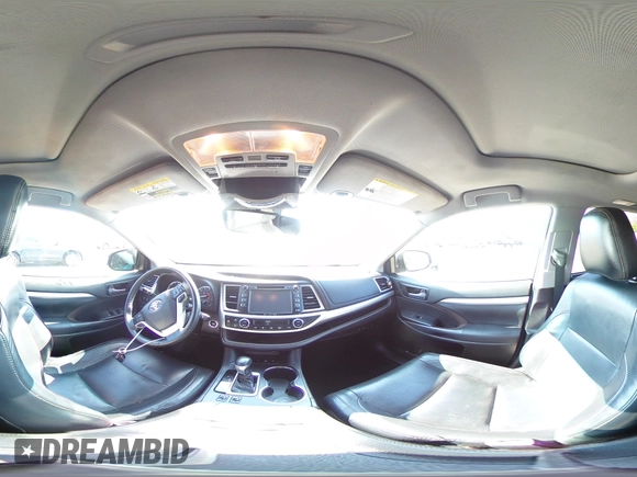 2017 Toyota Highlander XLE with VIN 5TDJZRFHXHS460934, listed as a Copart auction lot 62609385 with 57,809 mi miles and Salvage title. Bid and sale history available at DreamBid. Image 16.