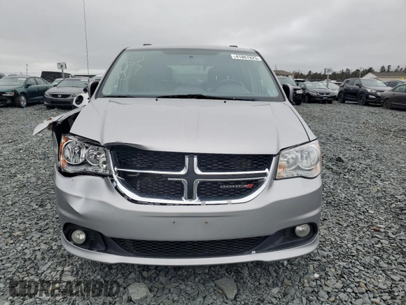 2017 Dodge Grand Caravan Crew Plus with VIN 2C4RDGDG9HR717770, listed as a Copart auction lot 41867825 with 344,420 mi miles and Salvage Title. Bid and sale history available at DreamBid. Image 5.