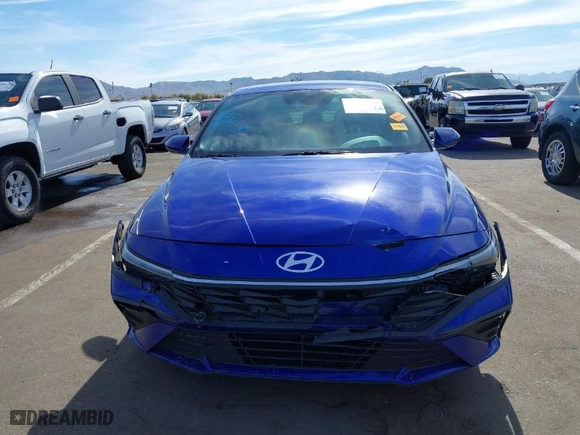 2024 Hyundai Elantra Essential with VIN KMHLM4DG8RU652186, listed as a IAAI auction lot 41456557 with 22,040 mi miles. Bid and sale history available at carsss.com. Image 12.