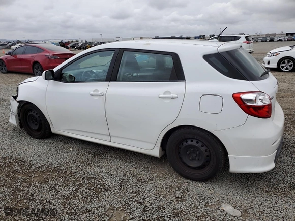 2009 Toyota Matrix S with VIN 2T1KE40E39C016435, listed as a Copart auction lot 46533975 with 181,291 mi miles and Salvage Title. Bid and sale history available at carsss.com. Image 2.