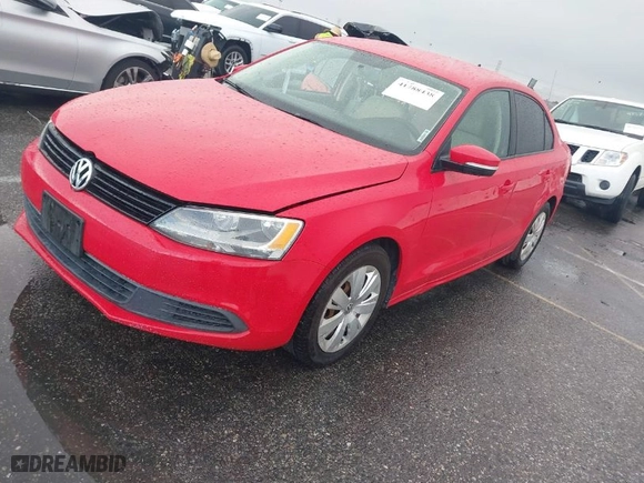 2014 Volkswagen Jetta Sedan SE with VIN 3VWD17AJ4EM293336, listed as a IAAI auction lot 41788438 with 138,128 mi miles. Bid and sale history available at carsss.com. Image 2.