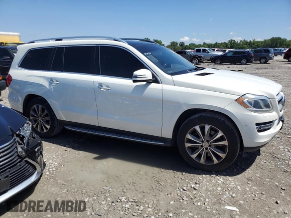 2013 Mercedes-Benz GL 450 z VIN 4JGDF7CE4DA166257, wystawiony jako Copart lot #58972195 z przebiegiem Nie podano mil oraz Czysty tytuł • Clean title. Historia ofert i sprzedaży dostępna na DreamBid. Obrazek 4.
