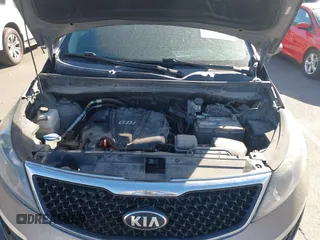 2016 Kia Sportage LX with VIN KNDPBCAC9G7840928, listed as a IAAI auction lot 42096987 with 211,548 mi miles and . Bid and sale history available at carsss.com. Image 10.