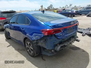 2019 Kia Forte LXS with VIN 3KPF24AD0KE117228, listed as a IAAI auction lot 42014637 with 88,681 mi miles and . Bid and sale history available at carsss.com. Image 3.