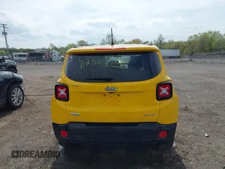 2017 Jeep Renegade Latitude z VIN ZACCJBBB7HPG40829, wystawiony jako IAAI lot #42065201 z przebiegiem 92 754 mil mil oraz . Historia ofert i sprzedaży dostępna na DreamBid. Obrazek 17.