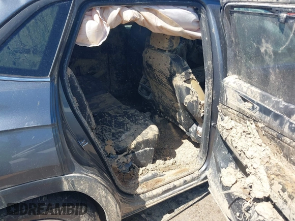 2024 Volkswagen Atlas SE with VIN 1V2HE2CA2RC216298, listed as a IAAI auction lot 42732914 with Not provided miles and . Bid and sale history available at DreamBid. Image 8.