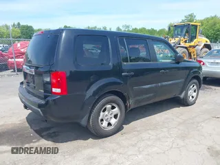 2010 Honda Pilot LX z VIN 5FNYF4H26AB020089, wystawiony jako IAAI lot #42367789 z przebiegiem 198 407 mil mil oraz . Historia ofert i sprzedaży dostępna na DreamBid. Obrazek 4.